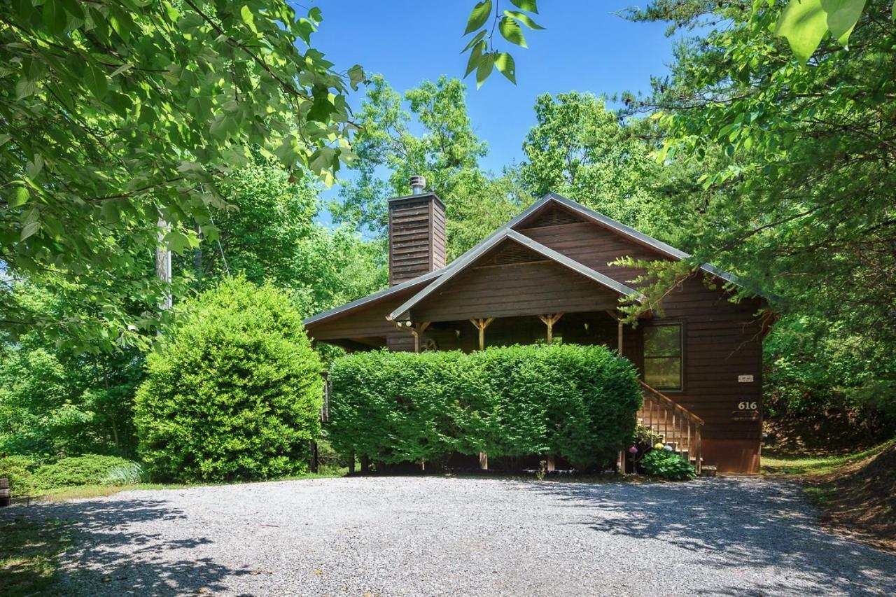 Secluded Sunset By Stony Brook Cabins Gatlinburg Exterior photo